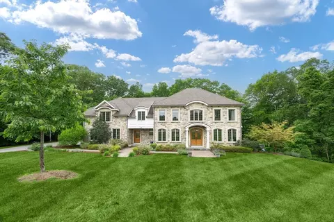 5 Copperbeech Cir, Westborough, MA 01581