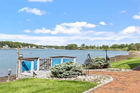 9 Jacobs Lndg, Danvers, MA 01923 photo 8