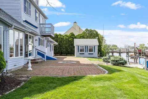 9 Jacobs Lndg, Danvers, MA 01923 photo 5