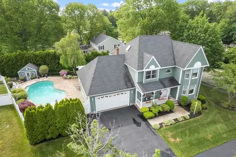 2 Mary Rose Way, Peabody, MA 01960