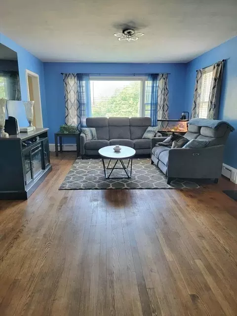 Living - 375 Lenox St, Athol, MA 01331 photo 1 of 4