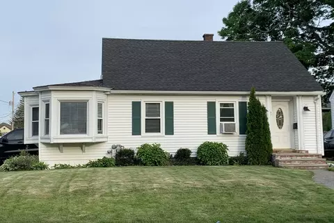 97 Birchwood Rd, Methuen, MA 01844