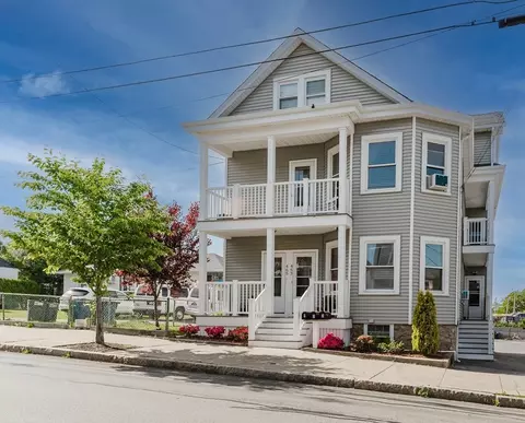 463-465 Sawyer St, New Bedford, MA 02746