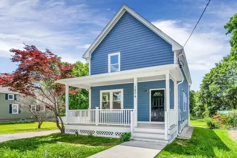 1604 Central St, Stoughton, MA 02072