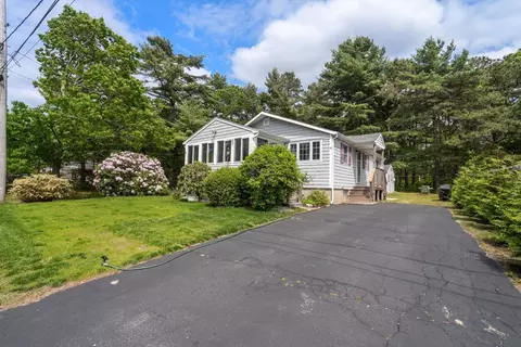 115 Wareham Lake Shore Dr, Wareham, MA 02538 photo 24