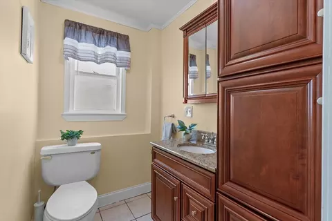 Bath - 155 Bradford St, Everett, MA 02149 photo 1 of 3