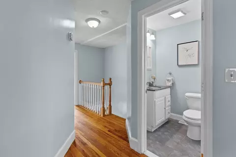 Entry Way - 155 Bradford St, Everett, MA 02149 photo 3 of 3