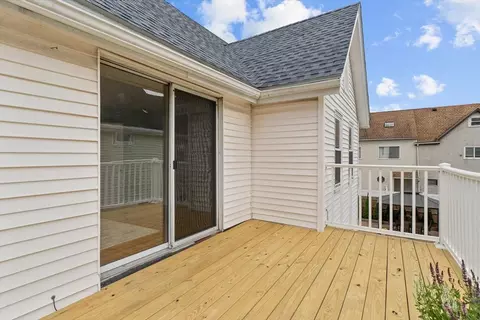 Exterior - 155 Bradford St, Everett, MA 02149 photo 4 of 9