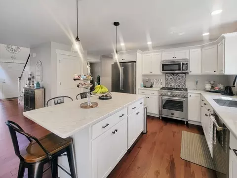 391 Gibbs St, Fall River, MA 02720 photo 15