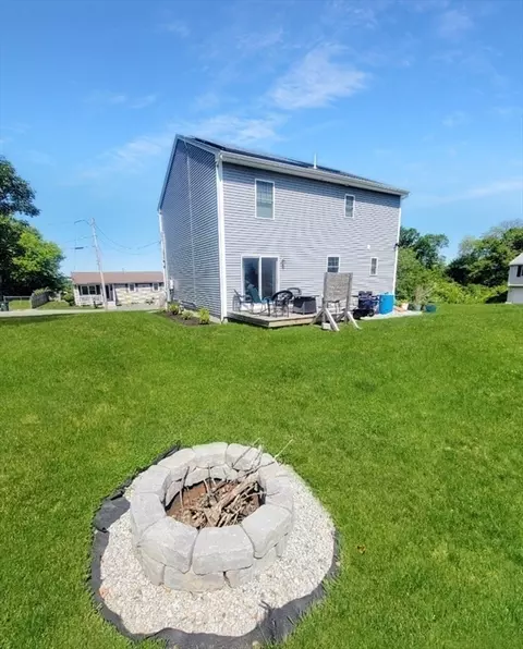 391 Gibbs St, Fall River, MA 02720 photo 9