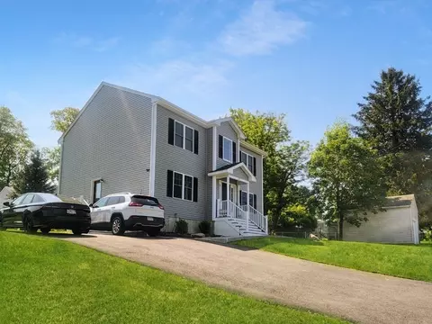 391 Gibbs St, Fall River, MA 02720 photo 3