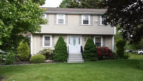 314 Groveland St, Abington, MA 02351