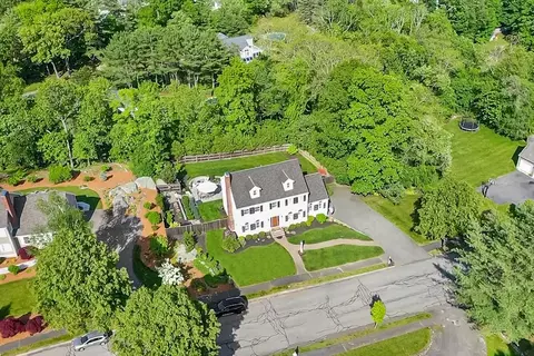 38 Thoreau Cir, Beverly, MA 01915 photo 37