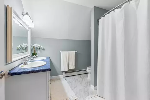 38 Thoreau Cir, Beverly, MA 01915 photo 24