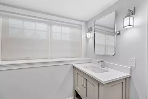 Bath - 1164 Main St, Hingham, MA 02043 photo 5 of 5