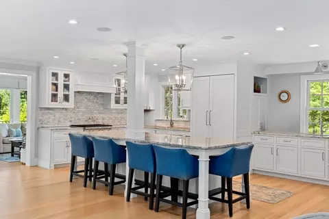 Kitchen - 1164 Main St, Hingham, MA 02043 photo 1 of 2