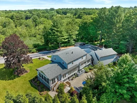 View/Area - 1164 Main St, Hingham, MA 02043 photo 2 of 3