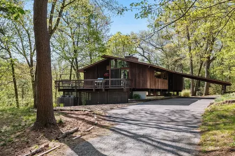 16 Belvedere Rd, Boxford, MA 01921