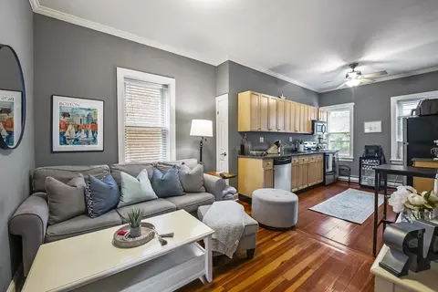 291 W 3rd St #2, Boston, MA 02127