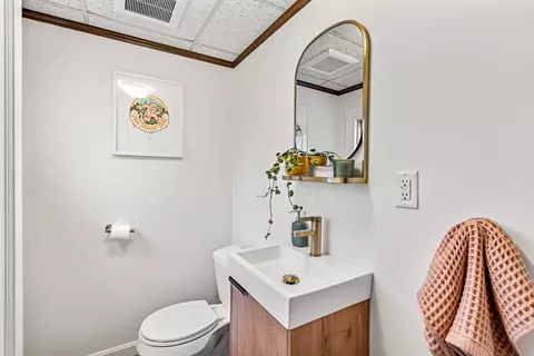 Bath - 13 Bertram St, Beverly, MA 01915 photo 1 of 2