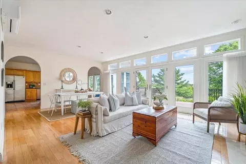 89 Standish Rd, Sagamore Beach, MA 02562 photo 7