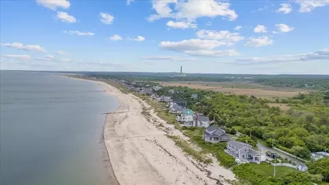 89 Standish Rd, Sagamore Beach, MA 02562 photo 39