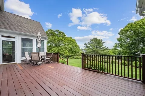 89 Standish Rd, Sagamore Beach, MA 02562 photo 31