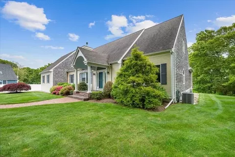 89 Standish Rd, Sagamore Beach, MA 02562 photo 3