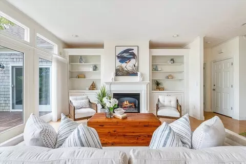 89 Standish Rd, Sagamore Beach, MA 02562 photo 8