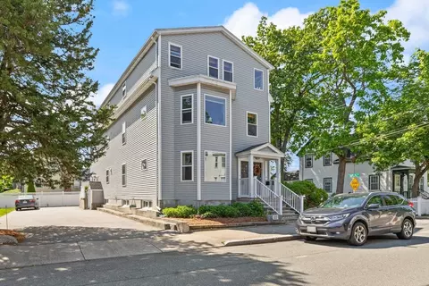 122 Park St #1, Medford, MA 02155