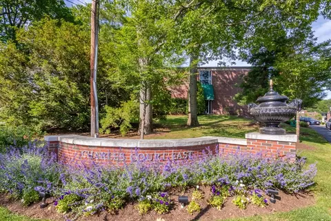 1202 Greendale Ave #131, Needham, MA 02492