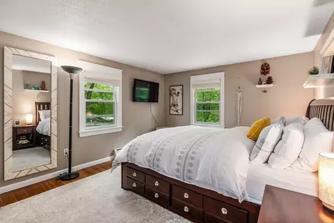 32 Holly St, Gloucester, MA 01930 photo 12