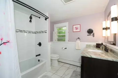 32 Holly St, Gloucester, MA 01930 photo 15