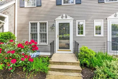 3 Country Village Way #3, Millis, MA 02054