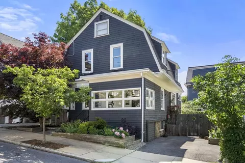 68 Cliftondale St, Roslindale, MA 02131