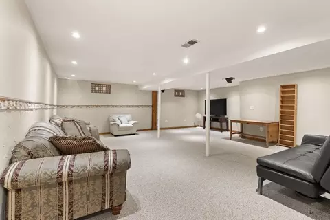 9 Arnold Rd, Framingham, MA 01701 photo 23