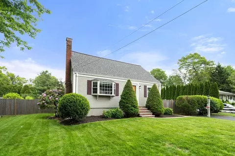 60 Washington Park Dr, Norwell, MA 02061