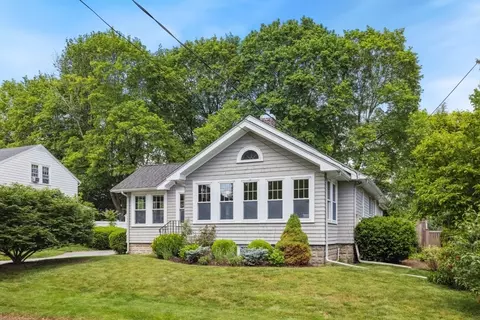 14 Fairview Ave, Reading, MA 01867 photo 39