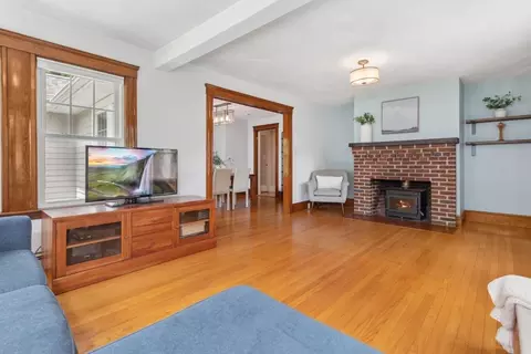 14 Fairview Ave, Reading, MA 01867 photo 8