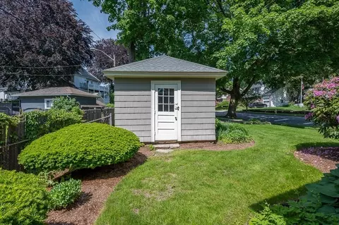 151 Coolidge Rd, Worcester, MA 01602 photo 9