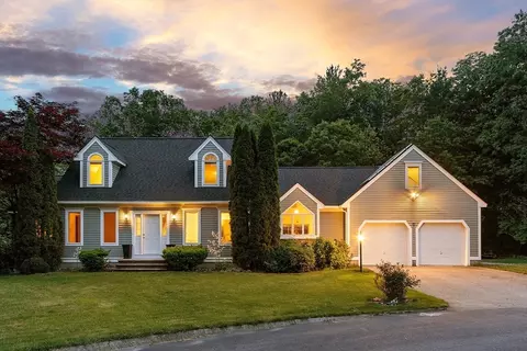 7 Humiston Cir, Westford, MA 01886