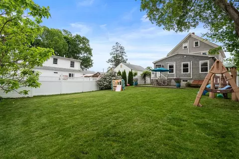 Exterior - 53 Needham St, Dedham, MA 02026 photo 7 of 8