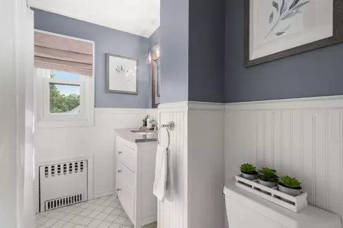 Bath - 53 Needham St, Dedham, MA 02026 photo 3 of 3