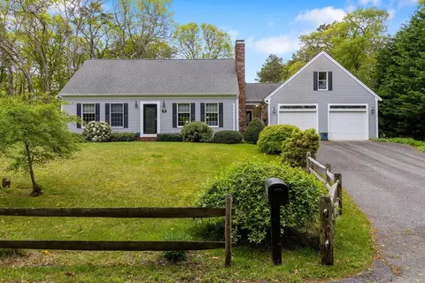 33 Rogers Rd, Brewster, MA 02631