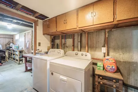 48 Clairmont Ave, Chicopee, MA 01013 photo 26