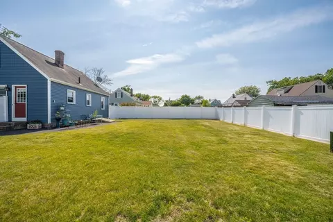 48 Clairmont Ave, Chicopee, MA 01013 photo 30