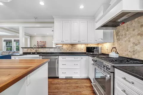 3 Thorpe Rd, Needham, MA 02494 photo 13