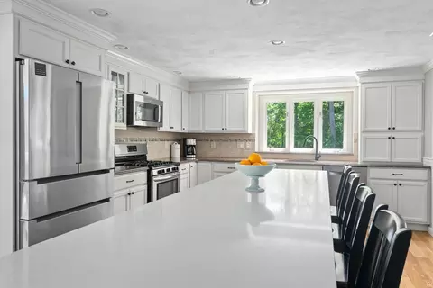 280 Central St, Georgetown, MA 01833 photo 8