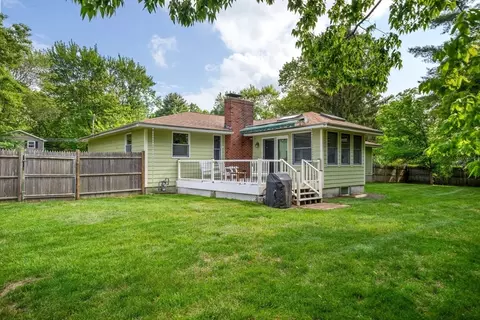 Exterior - 21 Cedarcrest Rd, Canton, MA 02021 photo 4 of 10
