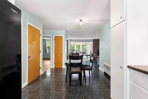 Entry Way - 21 Cedarcrest Rd, Canton, MA 02021 photo 2 of 4